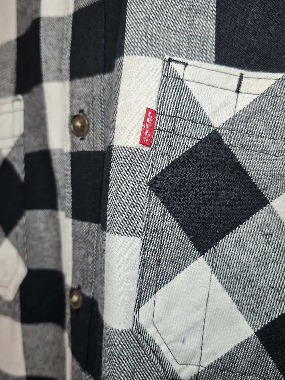 Levi's Black & White Plaid Button-Front Shirt